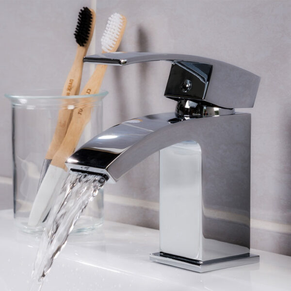 Recon chrome basin mixer tap