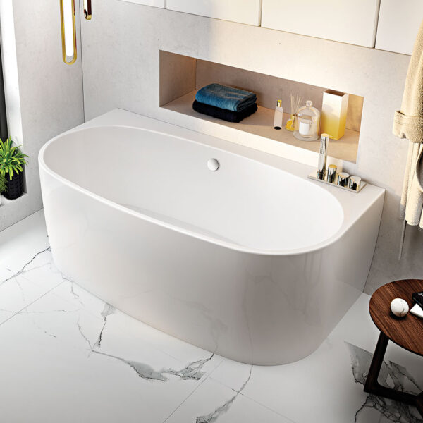 WHITE FREESTANDING BATH